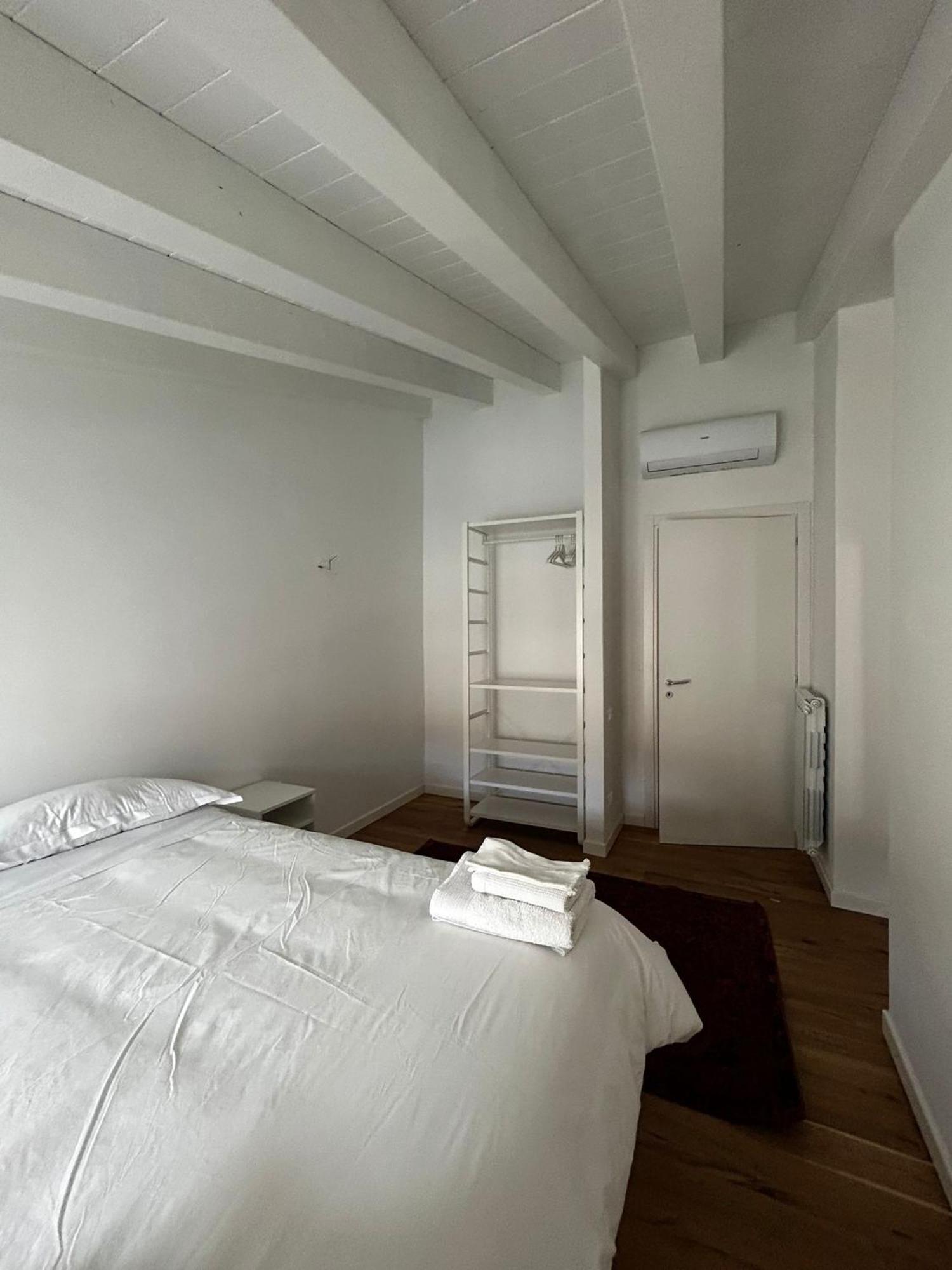 Waterfront Balcony I Grani 5 Resort Grand Suite Livorno Exterior photo