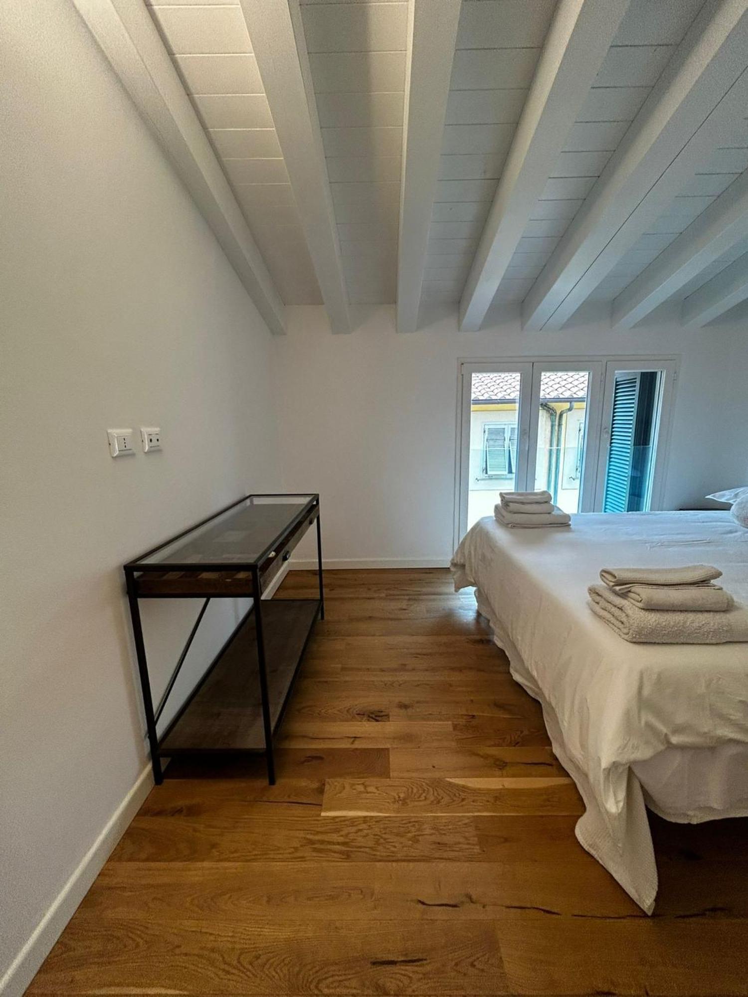 Waterfront Balcony I Grani 5 Resort Grand Suite Livorno Exterior photo